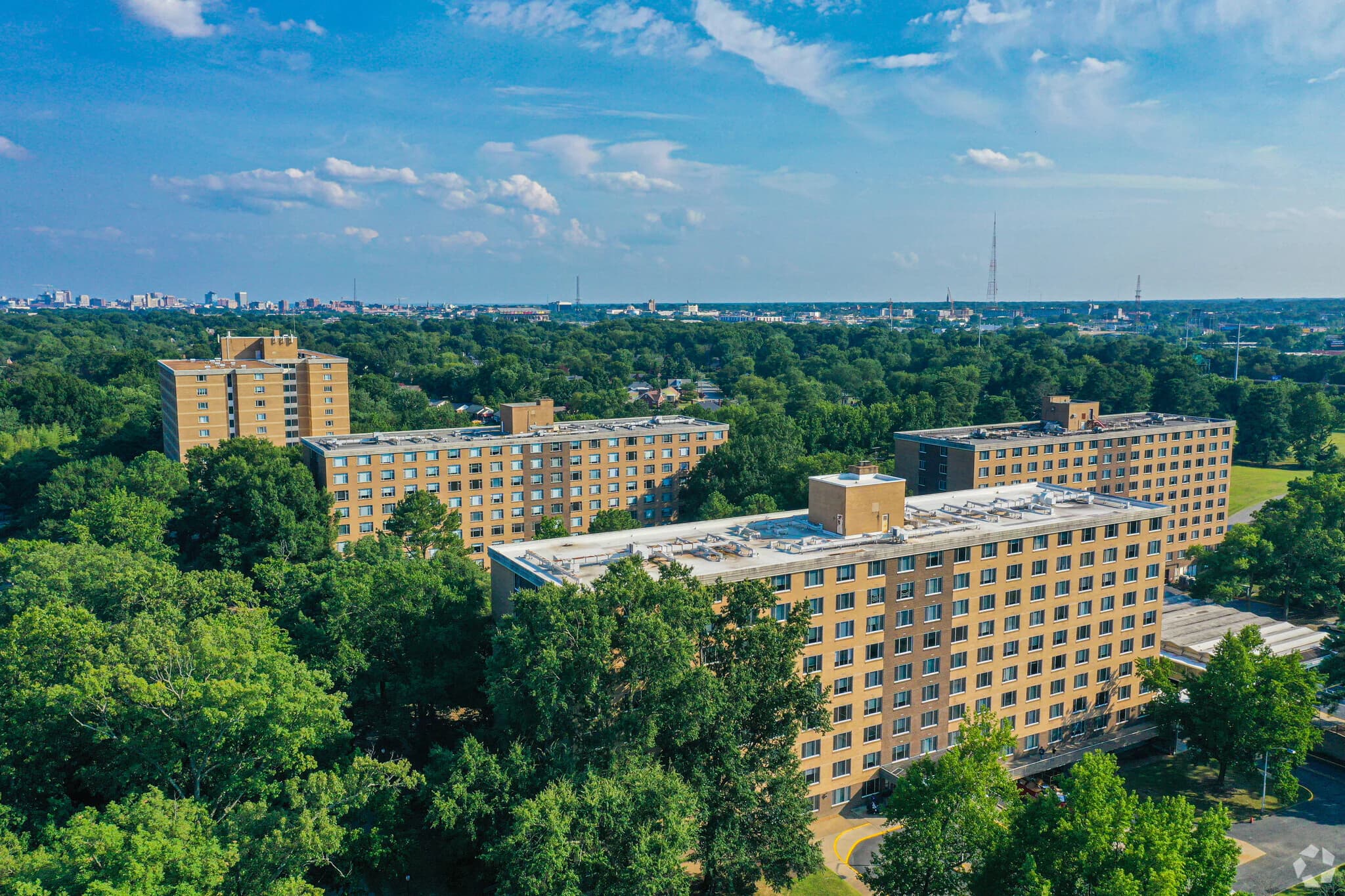 Property managed by Lexington Realty International