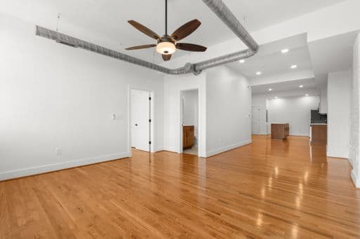 2033 W. Broad St. Apt. 201, Richmond, VA 23220