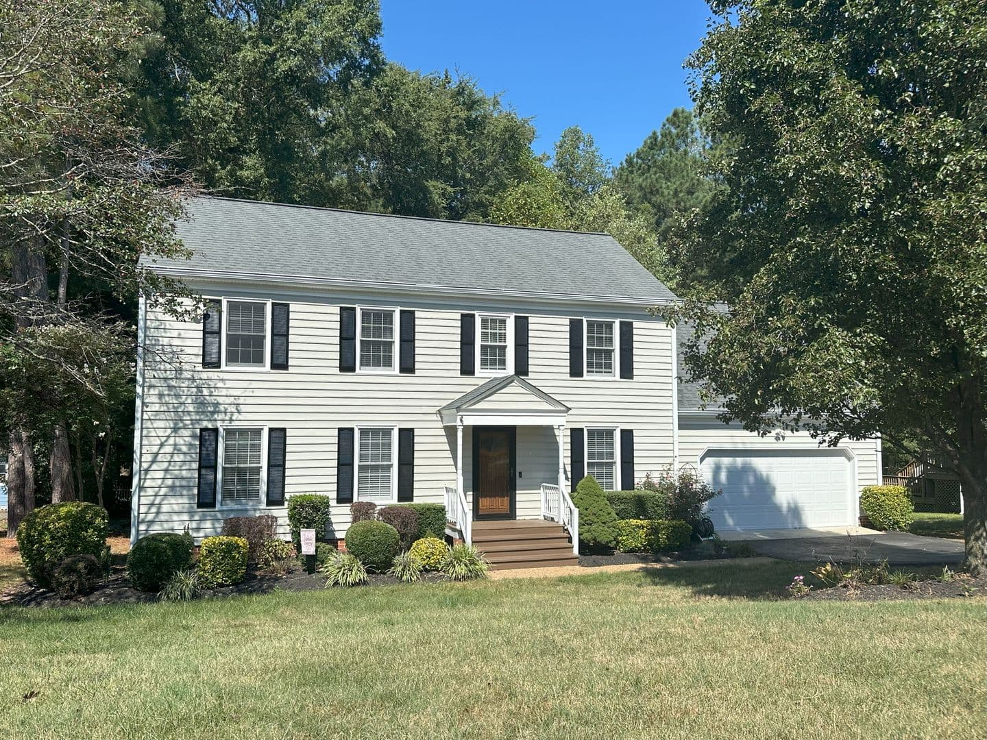 7906 Belmont Stakes Drive, Midlothian, VA 23112
