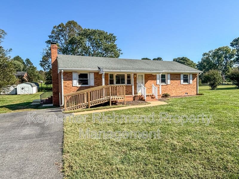 207 Perth Lane, Sandston, VA, 23150